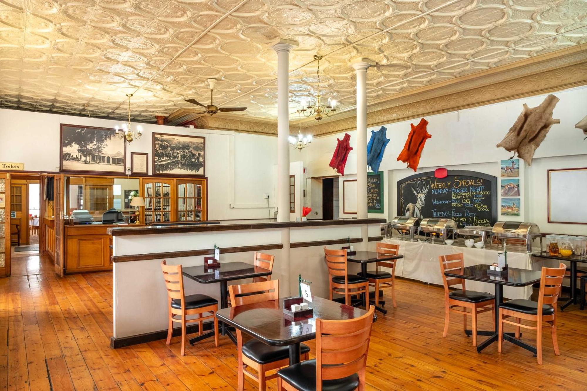 Karoo Country Inn Middelburg  المظهر الخارجي الصورة